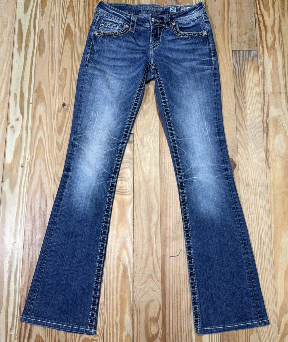 Miss Me Jeans Women's 26x32 Denim Blue Signature Boot Flap Sequin Pockets Blingy